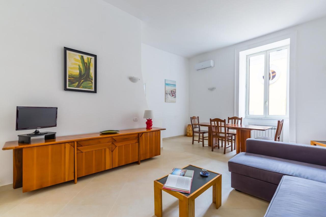 Orsola Comfort House By Napoliapartments Extérieur photo